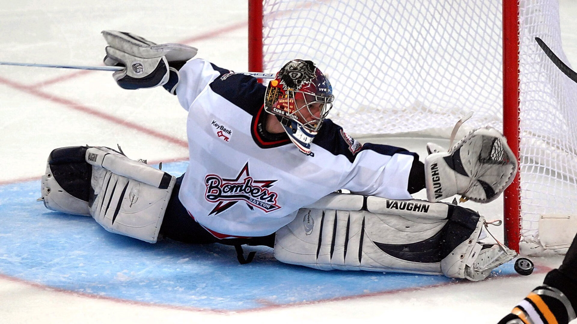 开云权威入口-西甲豪门之战：马德里德比攻防大战，激烈程度破纪录，马德里竞技德比对手